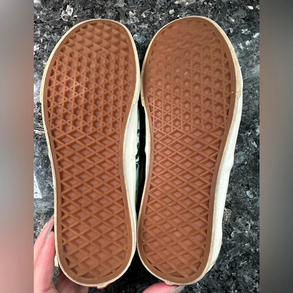 Vans Leaf Me Alone Palm Leaf Print Lace Up Low Profile Sneakers Women’s 8 Shoes - Picture 8 of 11